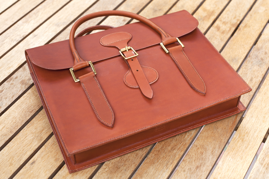 Giiza contrast corner document best sale bag